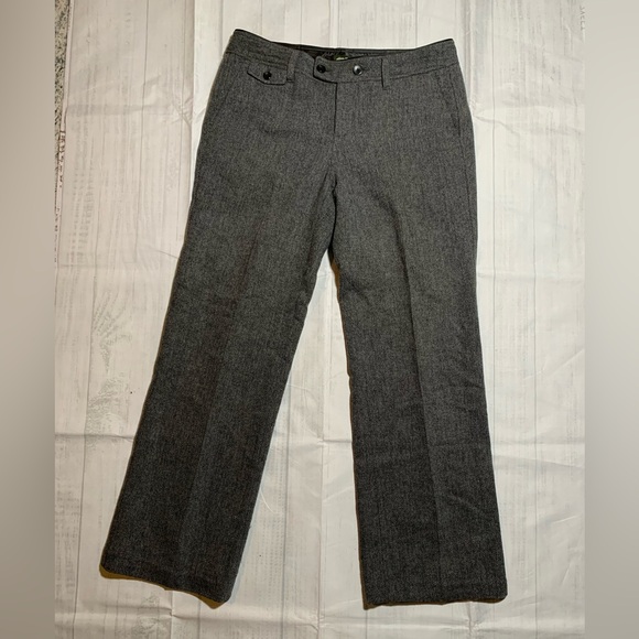 Eddie Bauer Pants - Eddie Bauer Vashon Fit wool blend pants. Gray. Size 10.